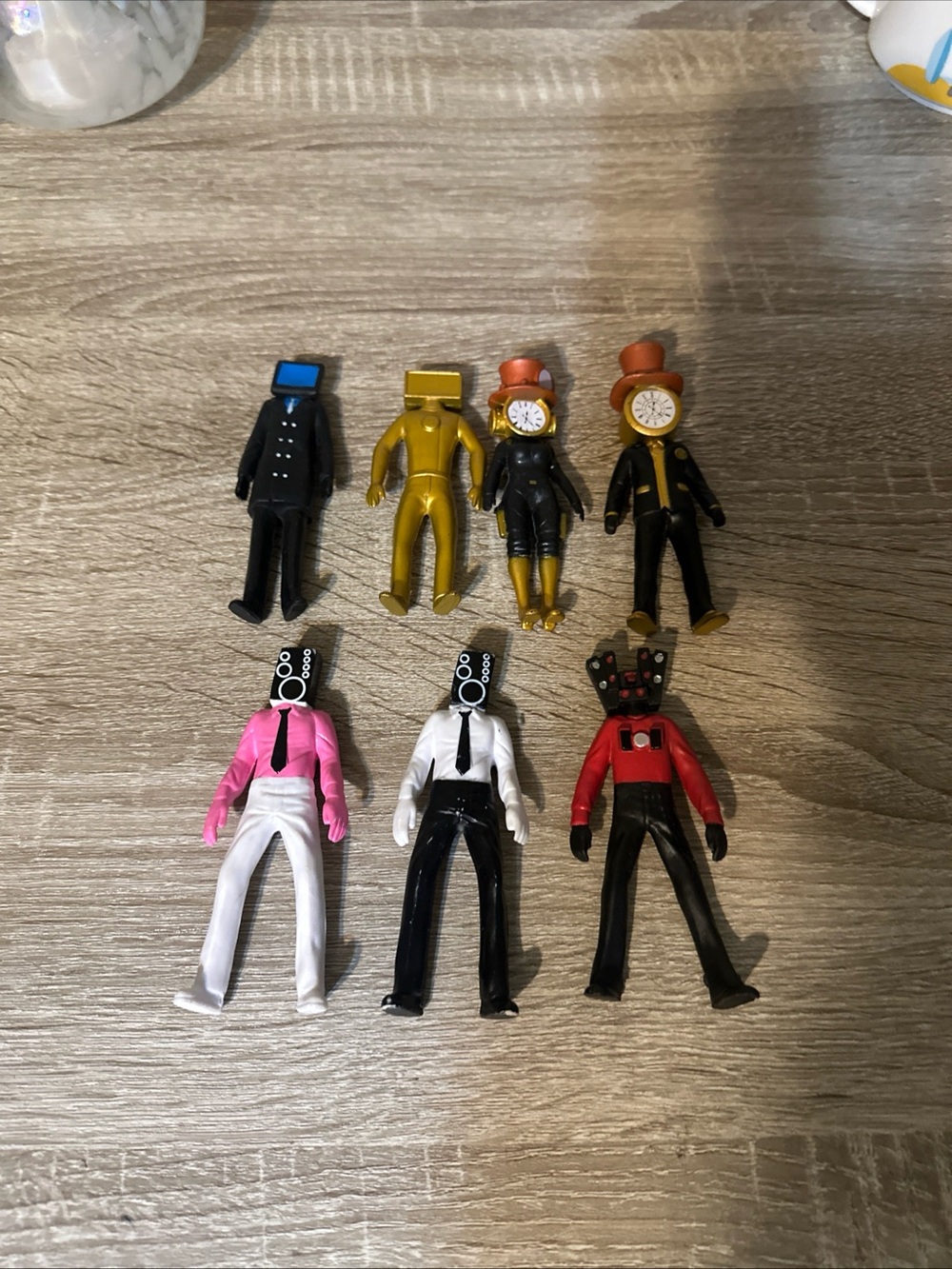Skibidi Toilet 7 pc Plastic Figures Set 2.5” - 3.75” Tall